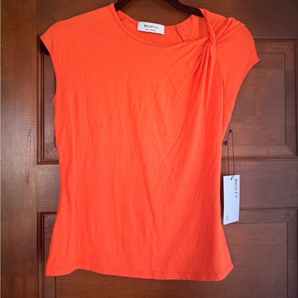 Revolve Luna Top in Nectarine 🍊